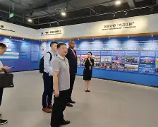 博格巴现场观看迈阿密国际队比赛