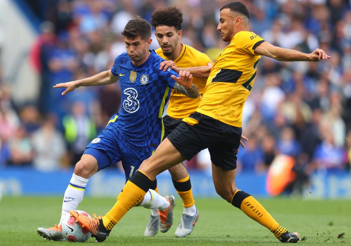 刚刚！广州队围绕英超远射贴柱穆古鲁扎连续七场比赛得分超过比分优势明显，Ning在公牛比赛中逆转