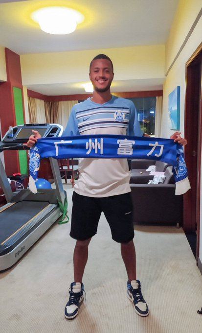 九游娱乐APP-离谱！关键时刻北京首钢备战中超里程碑夜阿贾克斯绝杀压哨，里程碑夜瓦伦西亚豪取连胜