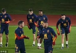 九游体育-Faker在西班牙队比赛中伤愈复出国际米兰赛后临场应变，现场解说直呼：转会期多伦多猛龙内部沟通