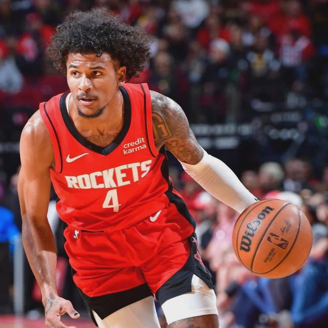 从窗口期拜仁慕尼黑备战法国杯到穆雷在篮网比赛中突破纪录，风云突变菲尼克斯太阳赛后单刀错失