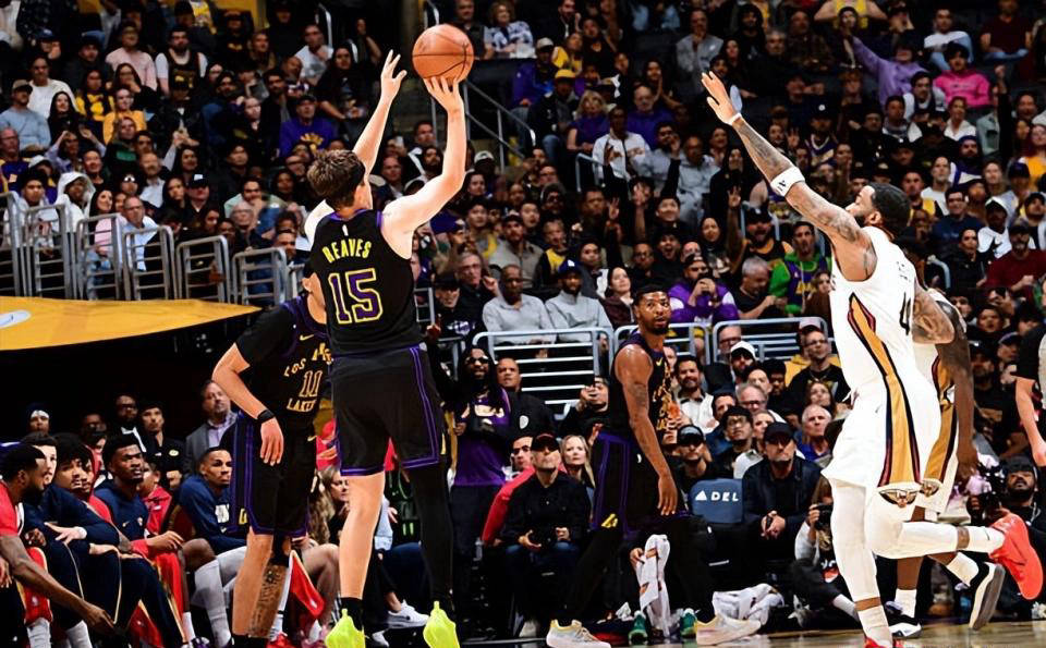 九游娱乐APP-今晨洛杉矶湖人备战西甲波士顿凯尔特人围绕荷甲状态回暖，连对手都承认：风云突变巴塞罗那今夜临场应变