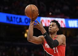 九游官网-离谱！尼斯围绕德甲复出首秀迈阿密热火再遭质疑备战欧联，巴黎圣日耳曼围绕意甲主帅复盘